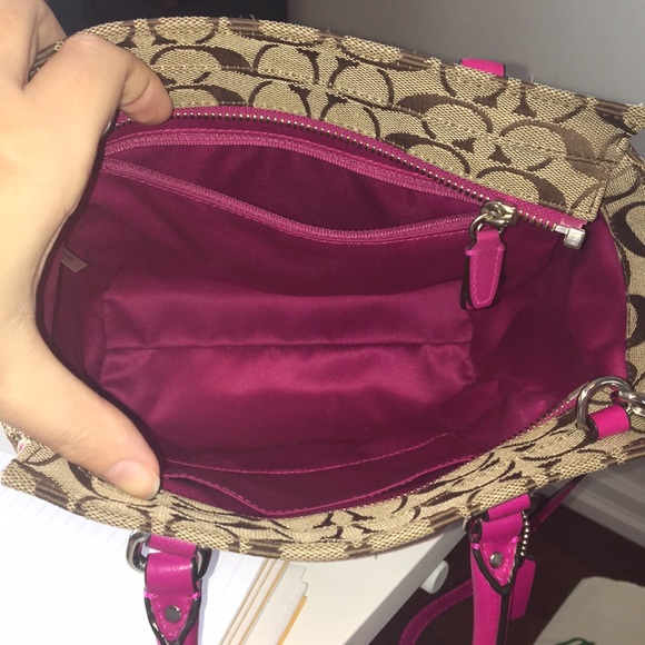 Authentic Coach Purse - Picture 3 of 6